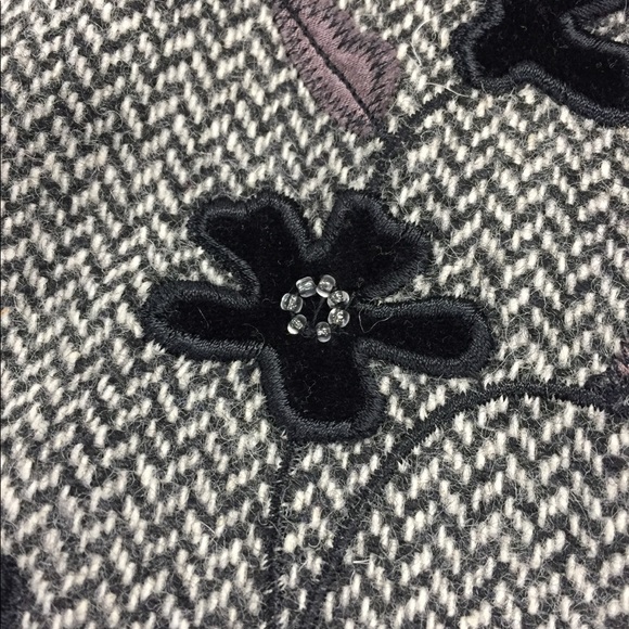 ❌❌ SOLD Ann Taylor Design Skirt Sz 4 - Picture 2 of 8